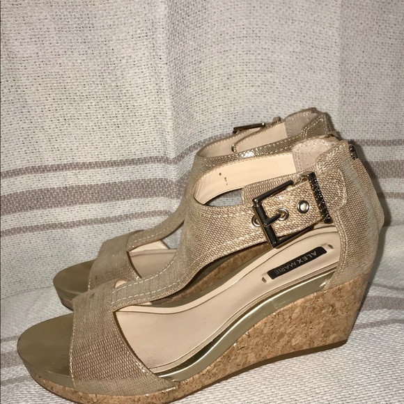 Wedges from Anne Marie - Picture 4 of 4